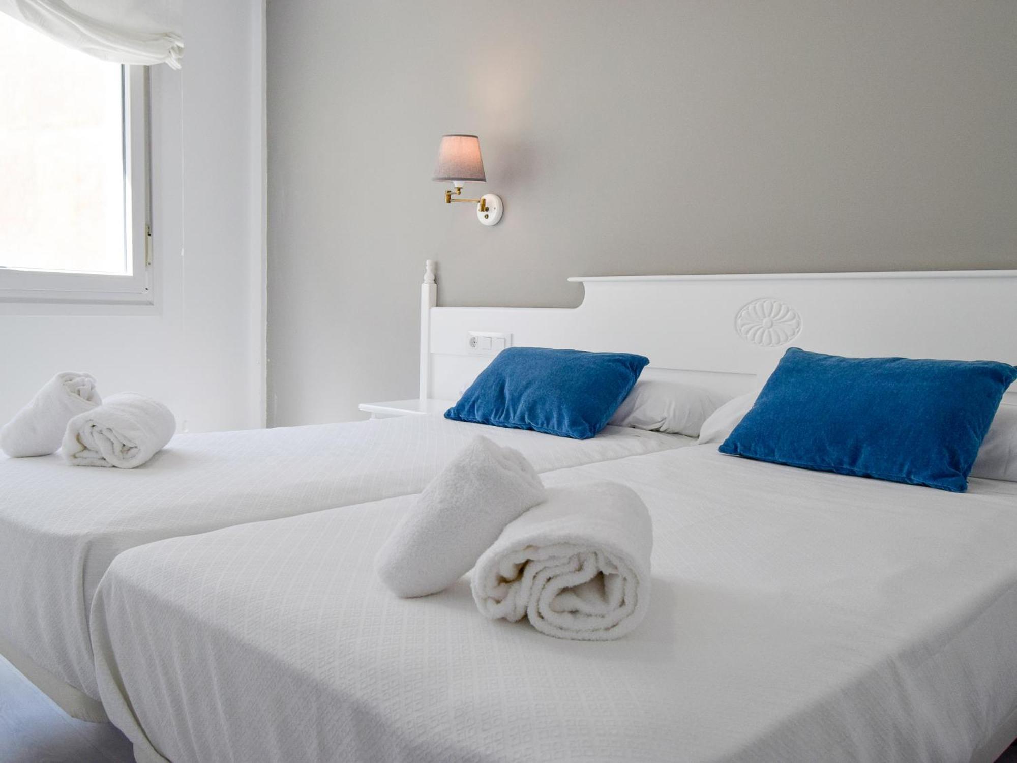 Apartamentos Casa Campana 3000 О Грове Екстериор снимка