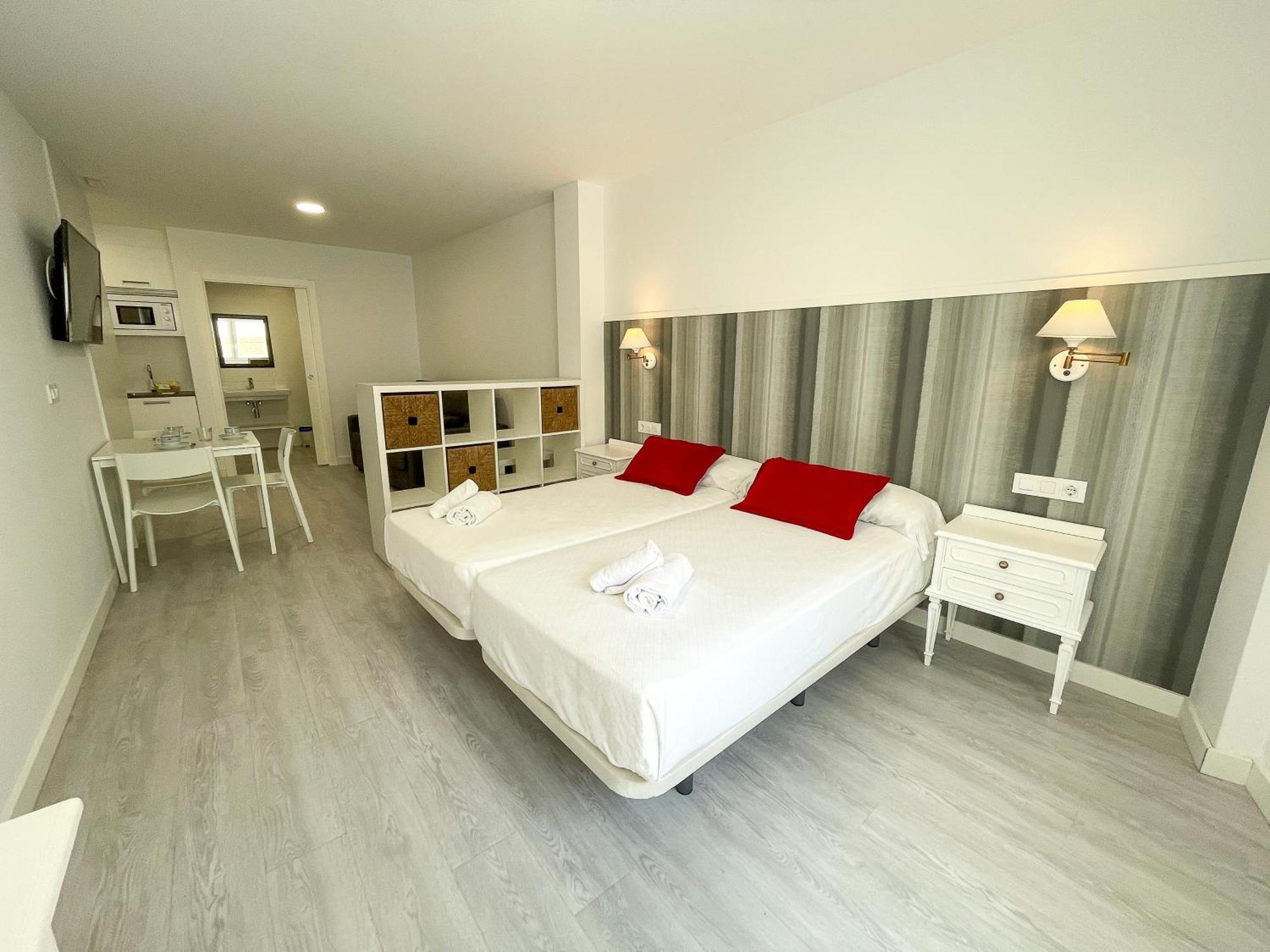 Apartamentos Casa Campana 3000 О Грове Екстериор снимка